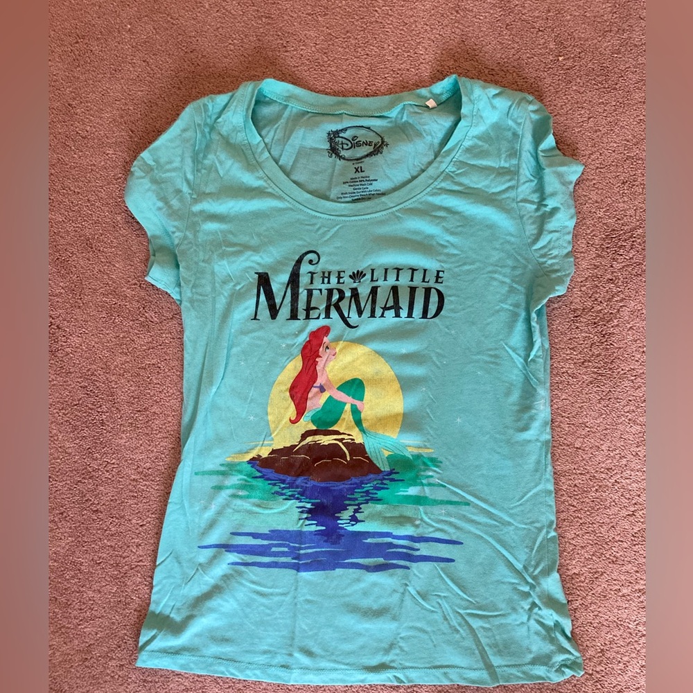 Disney The Little Mermaid T-Shirt 🧜‍♀️🐚✨